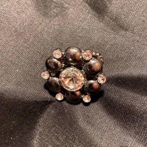 Statement piece. Large rhinestone flower stretch ring